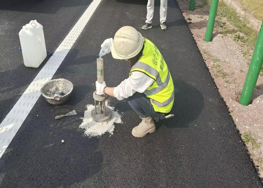六2 .jpg