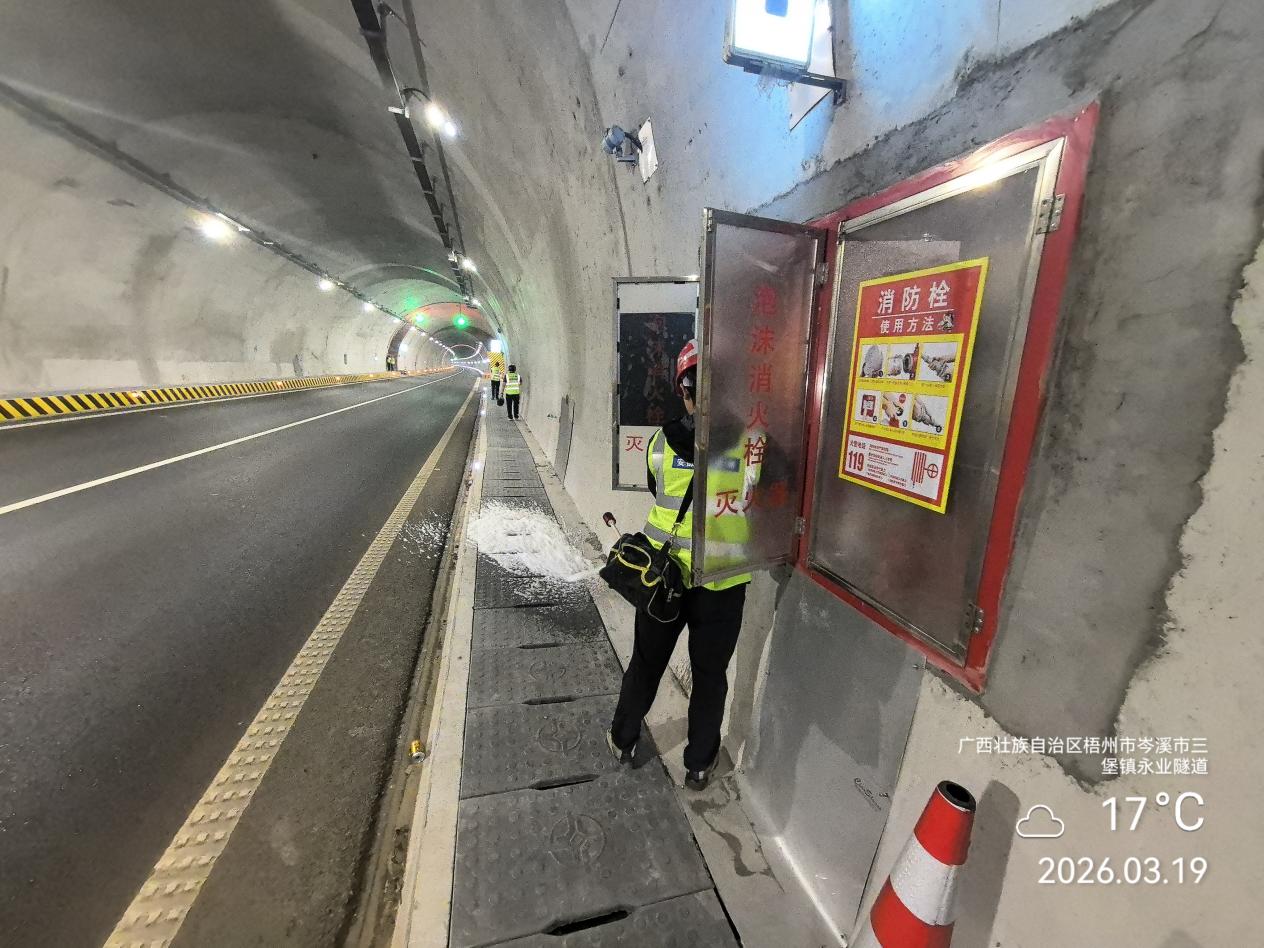 3f134e210834358d26f77c9ce0cbf674